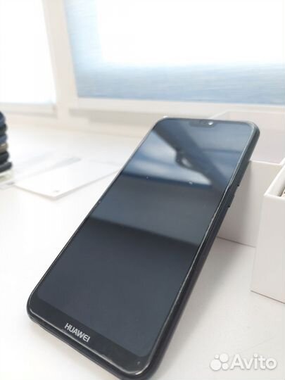 HUAWEI P20 Lite, 4/64 ГБ