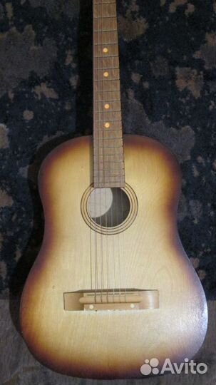 Гитара шестиструнная