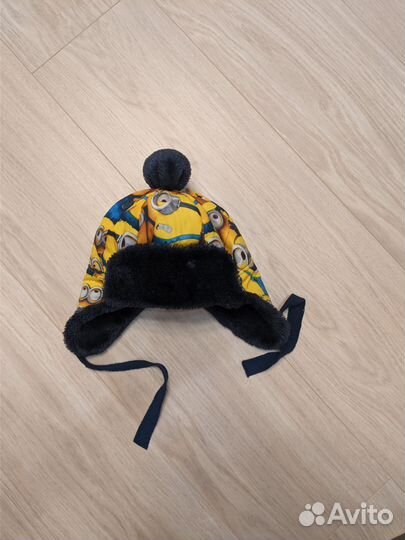 Шапка, перчатки, шерстяные носки