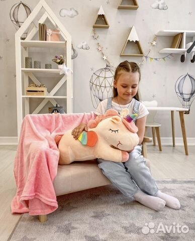 Большая Игрушка-подушка + плед внтури