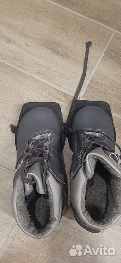 Лыжные ботинки 31