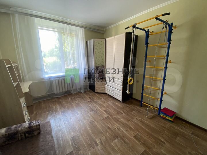 3-к. квартира, 77 м², 1/4 эт.