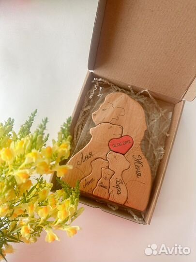 Фигурки из дерева семья животных