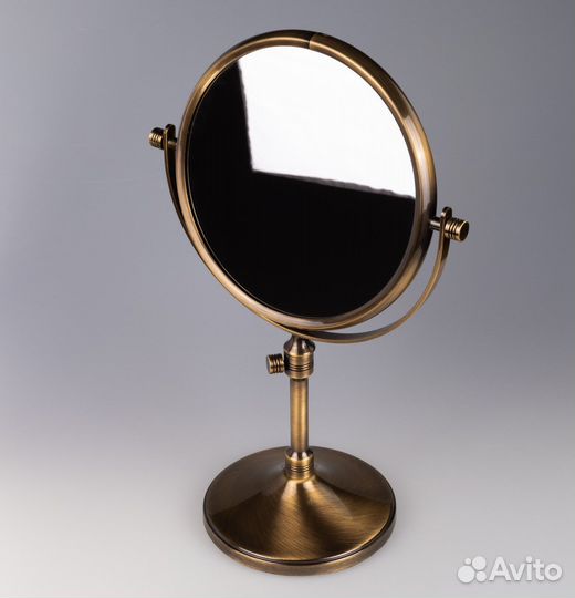 Зеркало настольное
