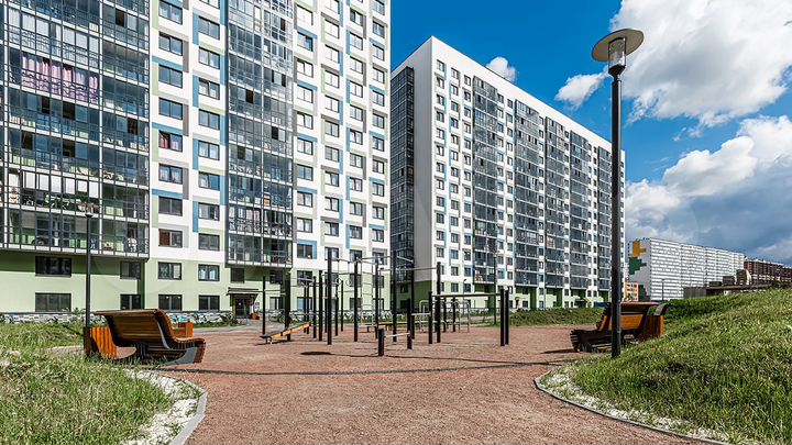 2-к. квартира, 57,6 м², 1/15 эт.