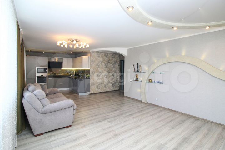 3-к. квартира, 88 м², 9/23 эт.