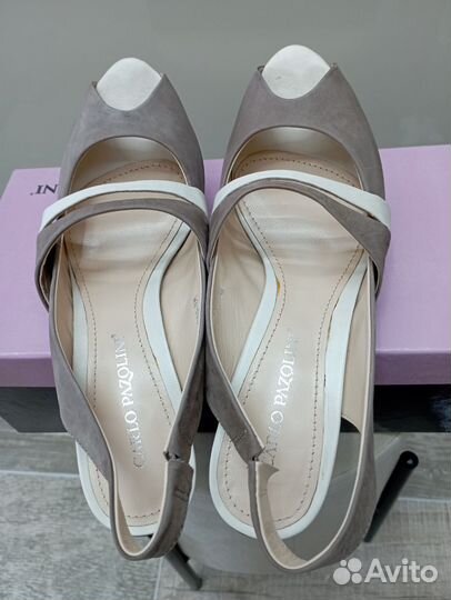 Босоножки женские