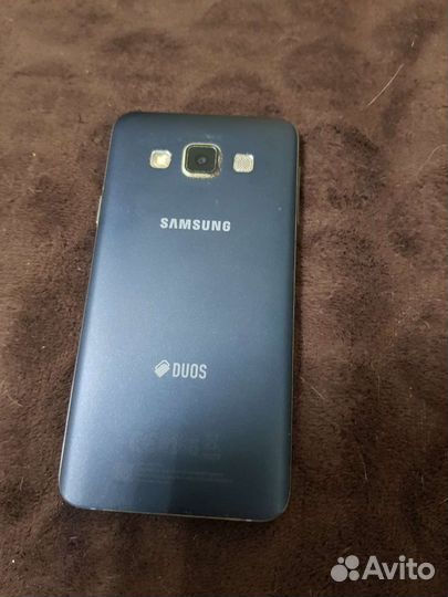 Телефон Samsung galaxy a3 2016