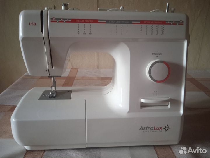 Швейная машинка AstraLux