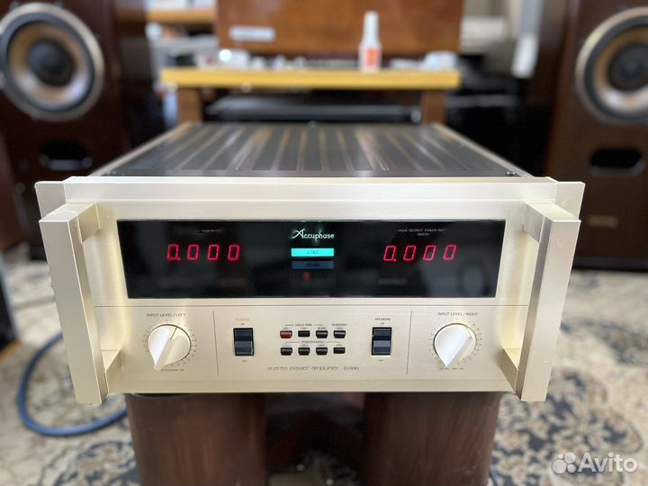 Усилитель мощности Accuphase p600 220вольт