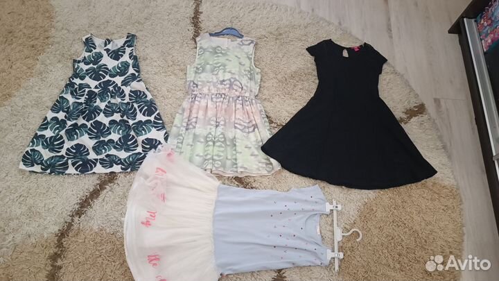 Отличные платья на 146-152 рост