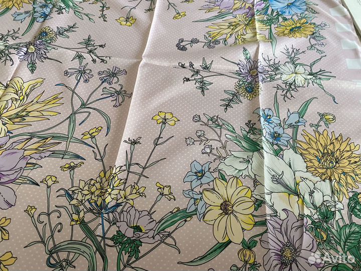 Платок шёлковый, женский Гуччи