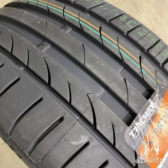 Tracmax X-Privilo TX3 235/50 R17 100