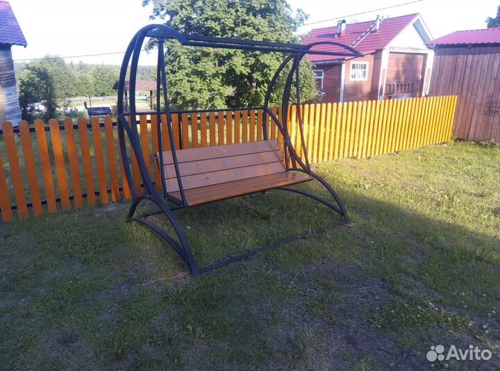 Садовые качели