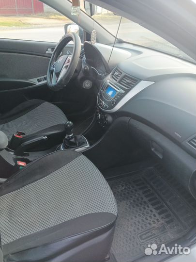 Hyundai Solaris 1.6 МТ, 2014, 140 000 км