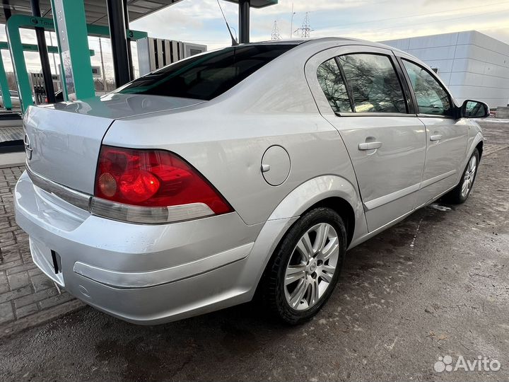 Opel Astra 1.6 AMT, 2010, 285 000 км