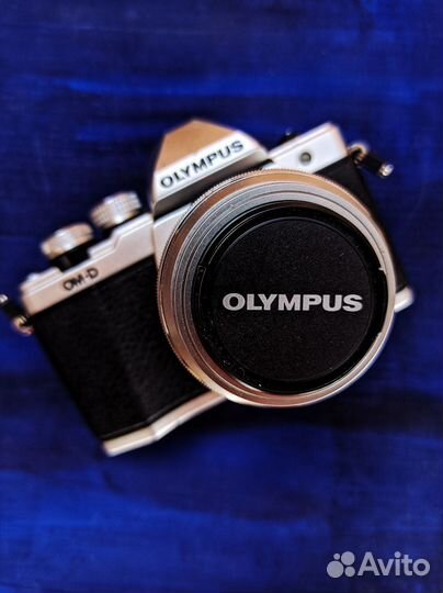 Olympus OM-D E-M10 Mark II Kit фотоаппарат