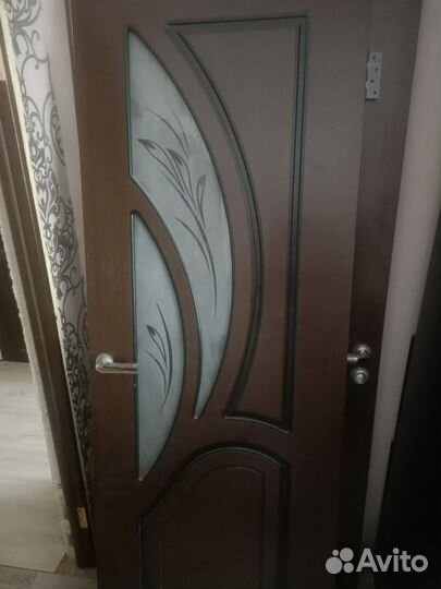 Дверь межкомнатная 700 х 2000 с коробкой бу