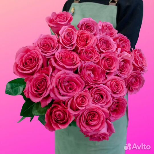 Букет малиновых роз, Эквадор, 40см 65 шт