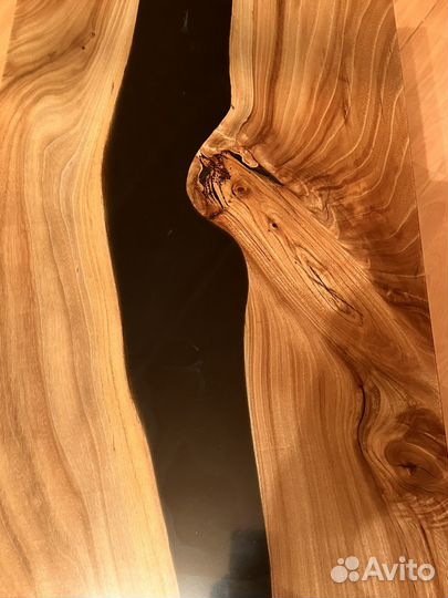 Журнальный стол из эпоксидной смолы