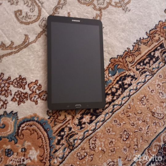 Планшет samsung galaxy tab E