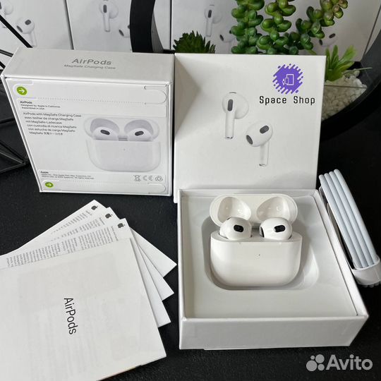 Беспроводные наушники AirPods 3