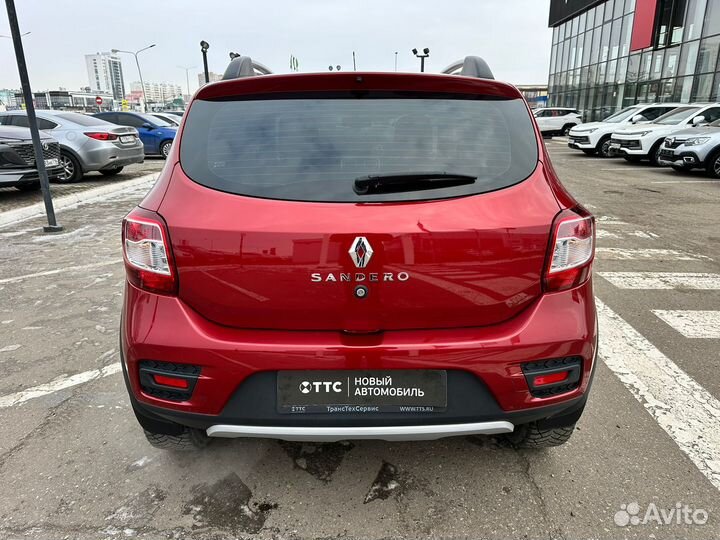 Renault Sandero Stepway 1.6 AT, 2021, 14 700 км