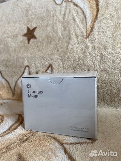 Яндекс станция мини с часами новая