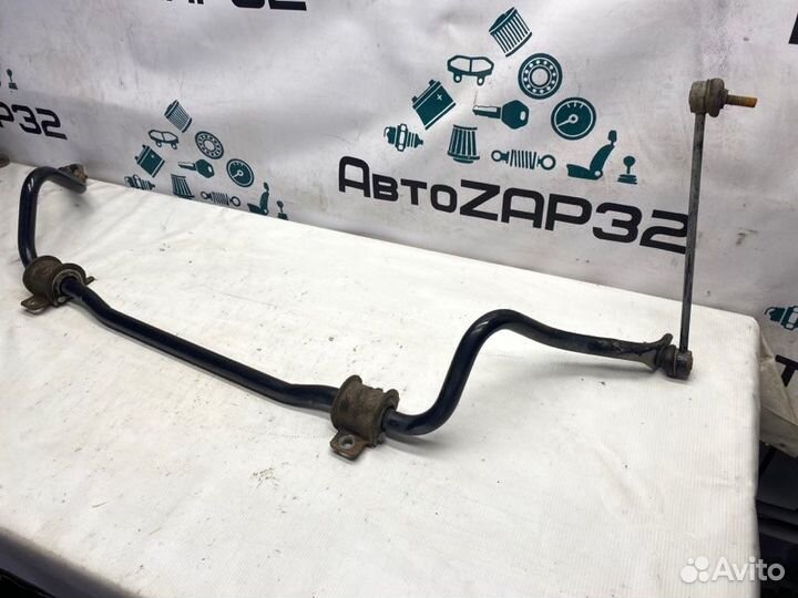 Стабилизатор передний Ford Focus 2 hwda 2006