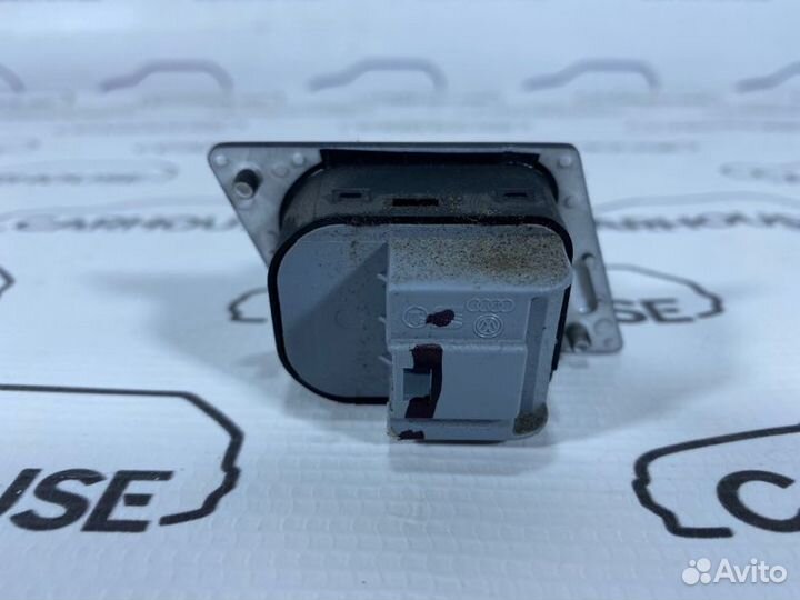 Кнопка (джойстик) регулировки зеркал Volkswagen