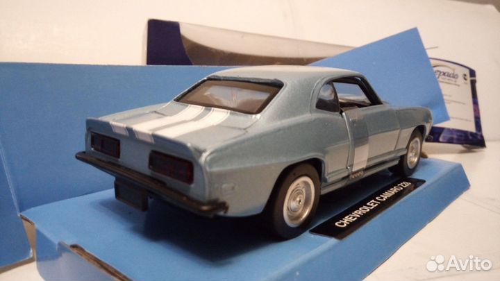 Chevrolet Camaro Z28 (New Ray) 1/32