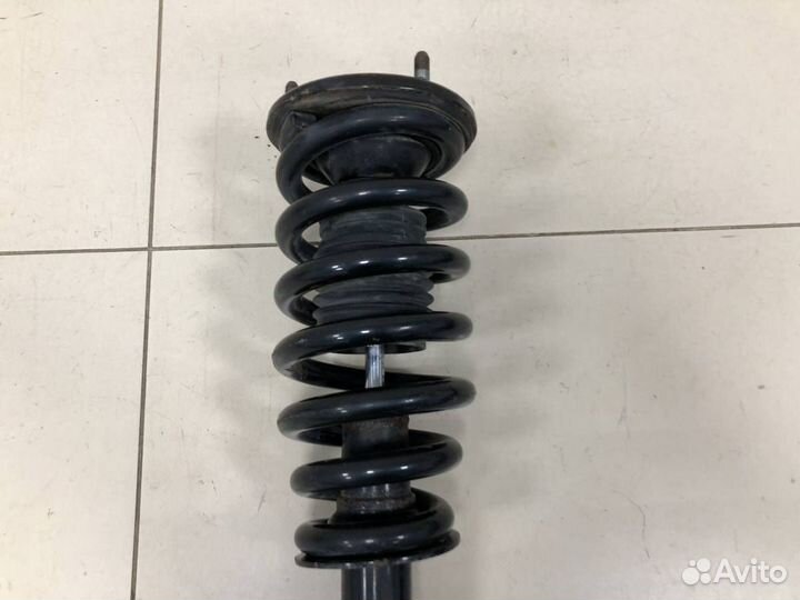 Амортизатор передний Mitsubishi Pajero/Montero Spo