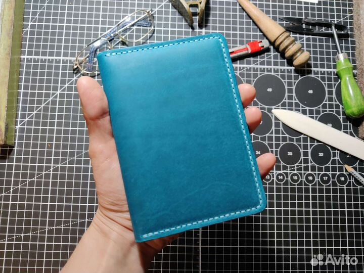 Обложка на паспорт из натуральной кожи