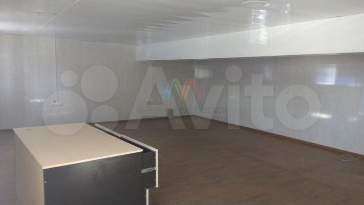 Склад 108м2 на Новоженова