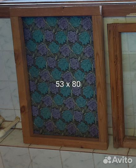 Деревянные оконные рамы с стеклом б/у