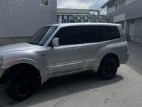 Mitsubishi Pajero 3.5 MT, 2000, 226 000 км, с пробегом, цена 840 000 руб.