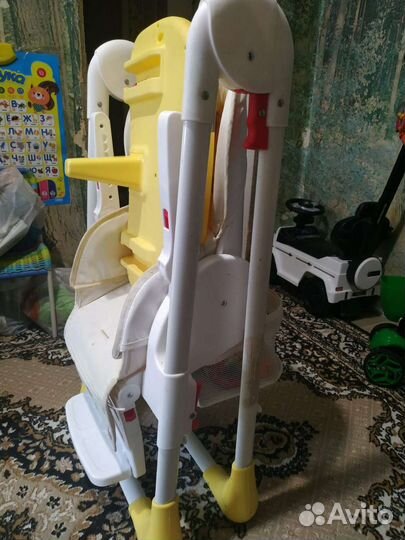 Стульчик для кормления