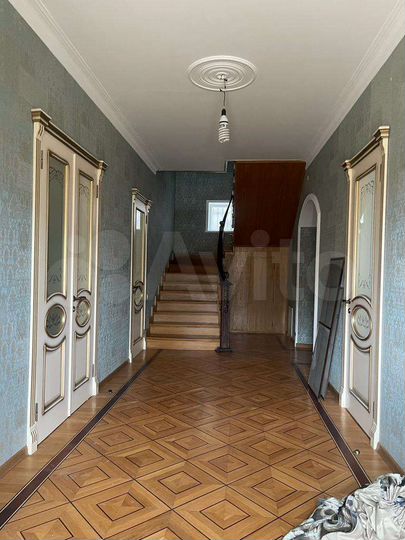 Дом 300 м² на участке 5 сот.