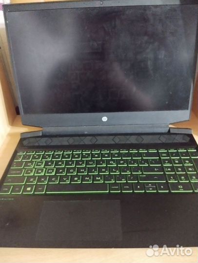 Ноутбук HP сломанный