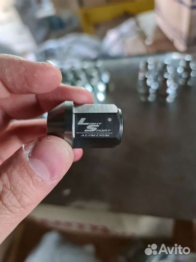 Болты гайки крепеж автомобильный ваг