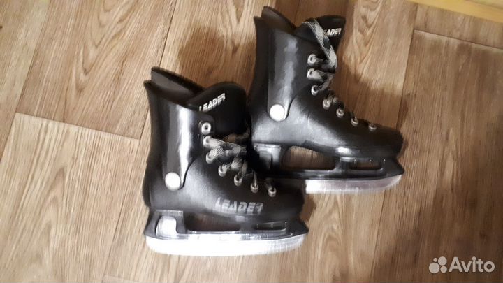 Коньки 34р и 38р