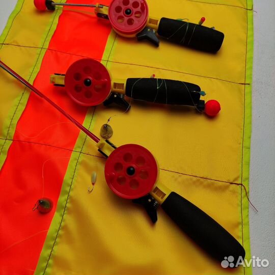 Набор оснащённых удочек на корюшку в чехле