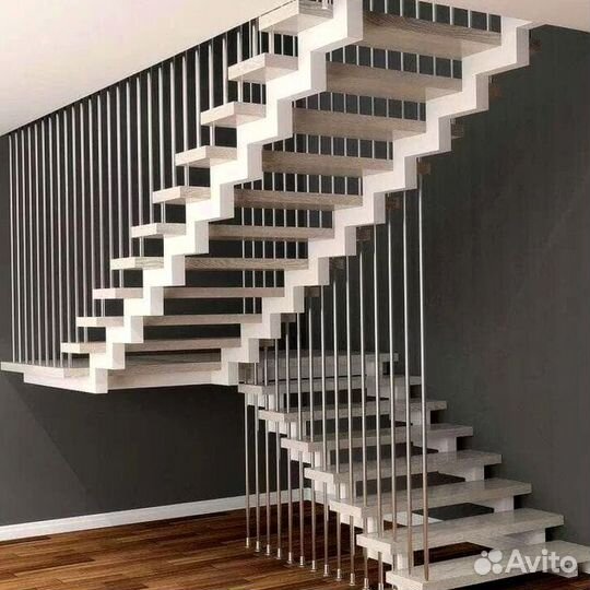 Лестница для загородного дома