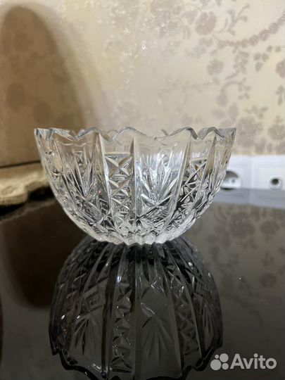 Хрустальная ваза