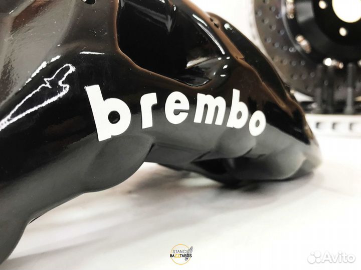 Тормозная система Brembo 8 порш Mercedes CLA