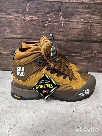 Кроссовки The North face