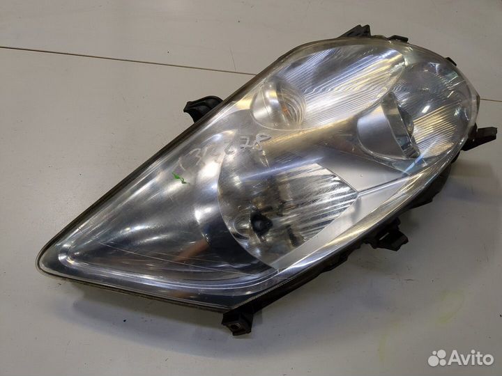 Фара (передняя) Toyota Auris E15, 2007