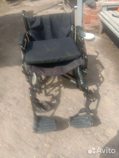 Инвалидная коляска