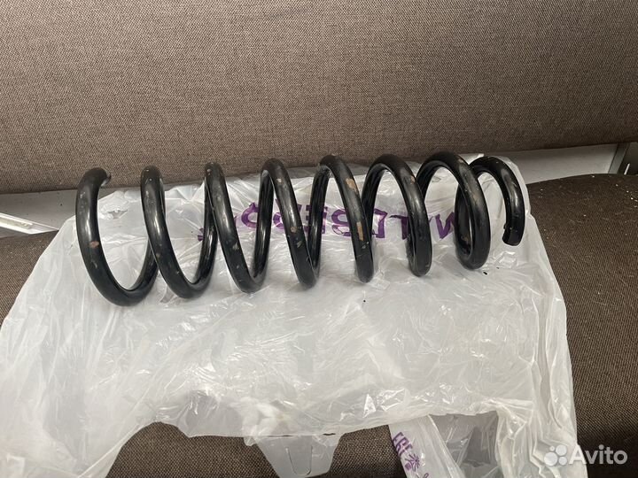 Пружина bmw x5 e70