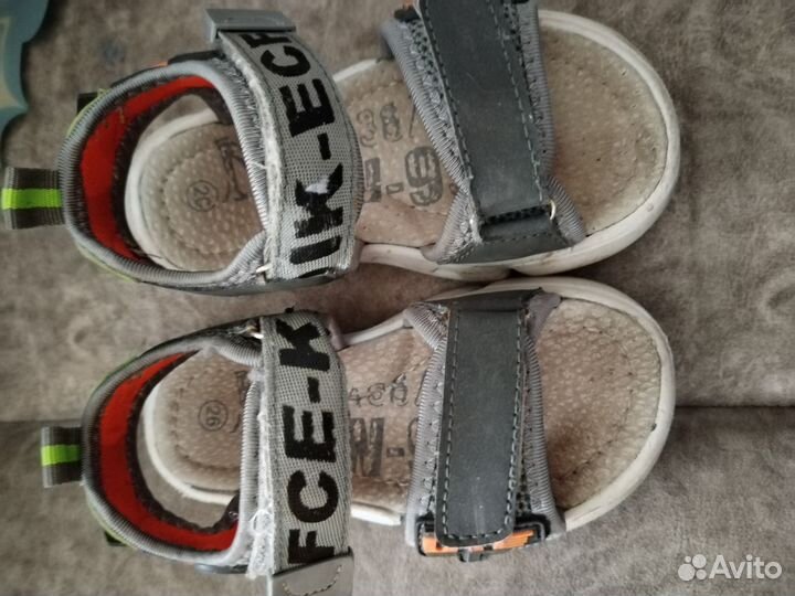 Сандали детские размер 26